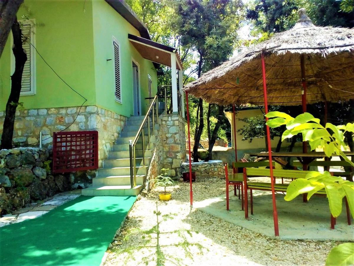 Ramo'S Green Beachside Retreat - Cozy 2 Bedroom Home Вльора Екстер'єр фото