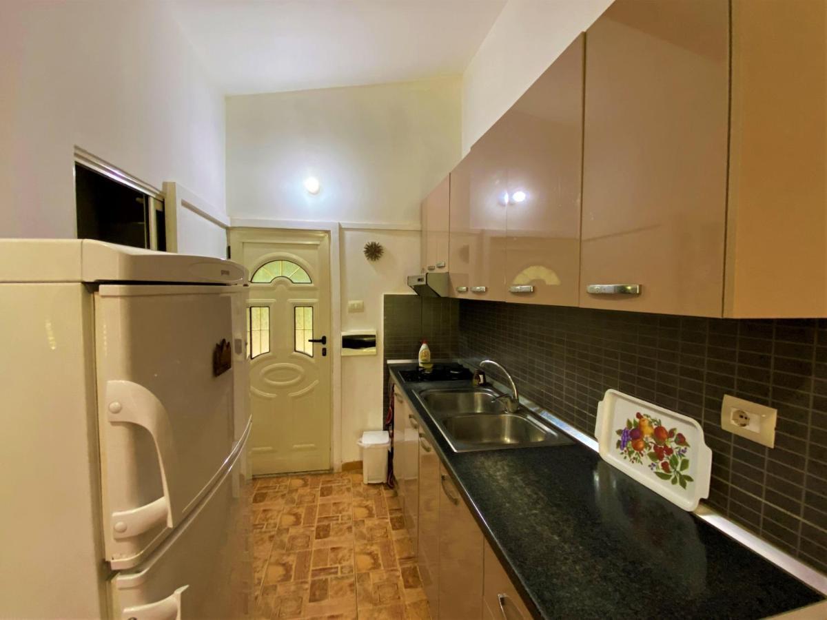 Ramo'S Green Beachside Retreat - Cozy 2 Bedroom Home Вльора Екстер'єр фото